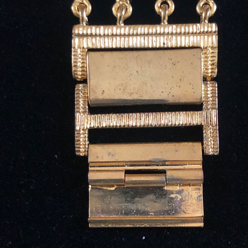 Vintage Bora Quartz Watch Square Face w Individually set Rhinestones Gold Links - Picture 10 of 12